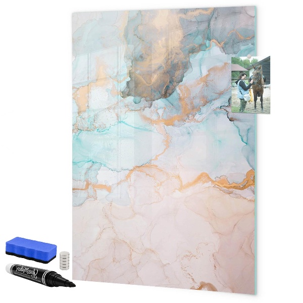 Magnettafel zum schreiben Eine farbenfrohe Tafel zur Präsentation von Fotos
