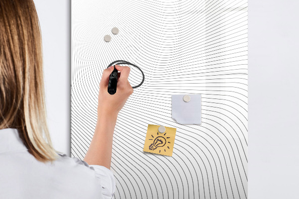 Schreib magnettafel Ein Spiegel mit Platz für Fotos