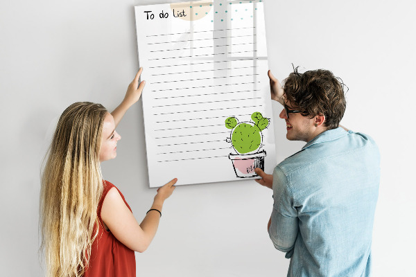 Magnettafel zum schreiben Eine To-Do-Liste mit einer kreativen Wendung
