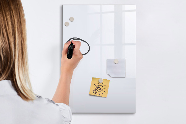 Magnettafel zum schreiben Erinnerungen auf moderne Art bewahren