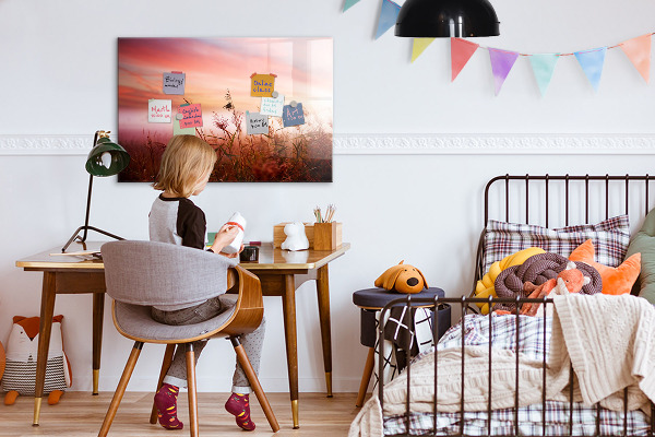 Schreib magnettafel Ein kreativer Raum zur Präsentation von Fotos