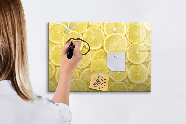 Magnettafel zum schreiben Zitronenmotiv mit Fotos und Accessoires