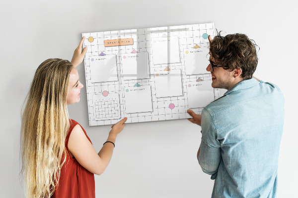 Schreib magnettafel Wochenplan mit Platz für Fotos