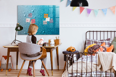 Magnettafel zum schreiben Blaue Tafel mit Magneten und Fotos