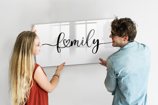Schreib magnettafel Familienerinnerungen an der Wand