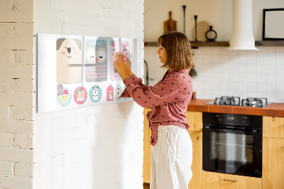 Magnettafel zum schreiben Bunte Notizen und Fotos an der Wand