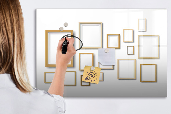 Schreib magnettafel Ein kreativer Raum für Fotos und Notizen