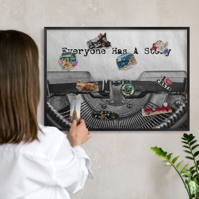 Magnetpinnwand Metall für Urlaubsmagnete mit schwarzem Rahmen Vintage-Maschine