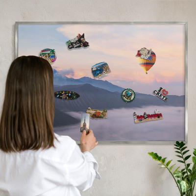 Dekoratives Magnetboard aus Metall in Silberrahmen Sky Journey
