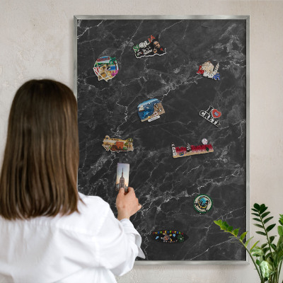 Metalltafel für Magnete mit silbernem Rahmen Marmor-Eleganz