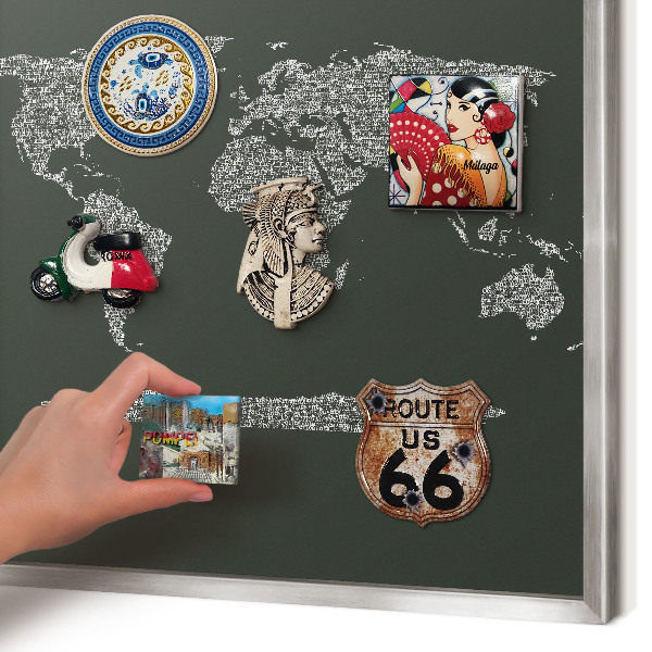 Dekoratives Magnetboard aus Metall in Silberrahmen Textkarte