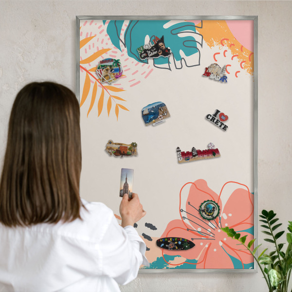 Dekoratives Magnetboard aus Metall in Silberrahmen Moderne Natur