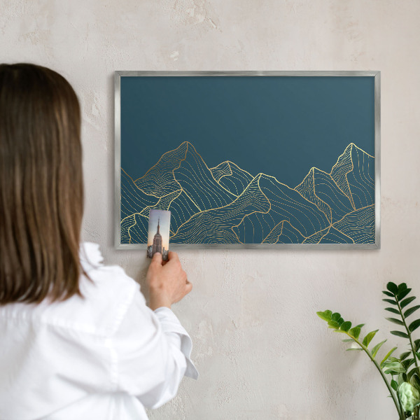 Metalltafel für Magnete mit silbernem Rahmen Minimalismus in den Bergen