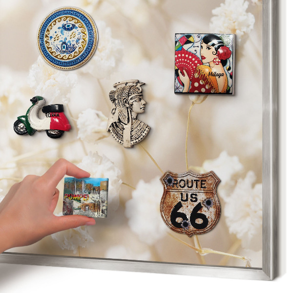 Metalltafel für Magnete mit silbernem Rahmen Beige Blüten