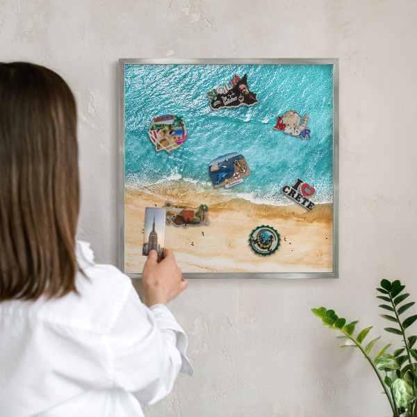 Dekoratives Magnetboard aus Metall in Silberrahmen Meer und Strand