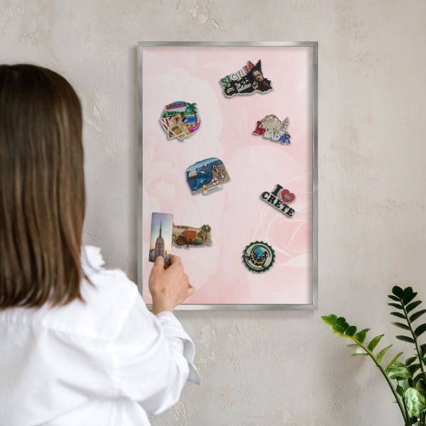 Metalltafel für Magnete mit silbernem Rahmen Zartes Rosa
