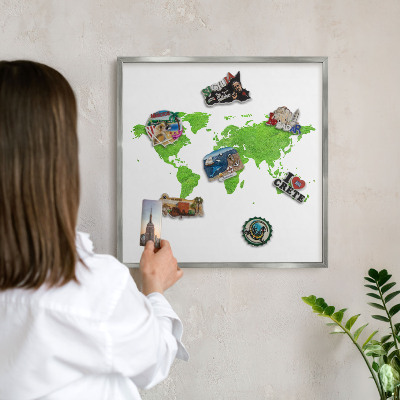 Dekoratives Magnetboard aus Metall in Silberrahmen Grüne Karte