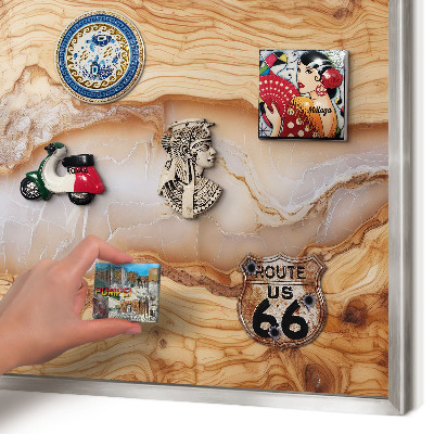 Metalltafel für Magnete mit silbernem Rahmen Eleganz aus Holz