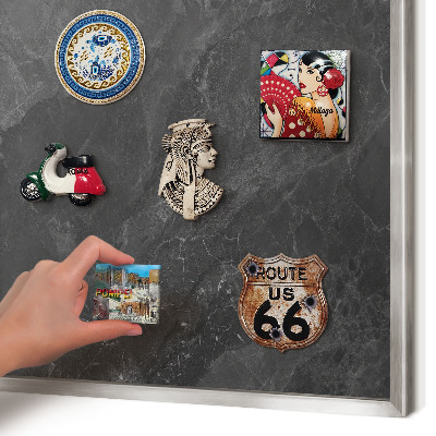 Dekoratives Magnetboard aus Metall in Silberrahmen Graue Eleganz
