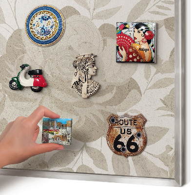 Dekoratives Magnetboard aus Metall in Silberrahmen Vintage-Blumen