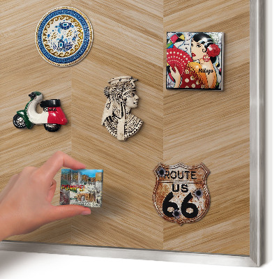 Metalltafel für Magnete mit silbernem Rahmen Holz-Fischgrätmuster