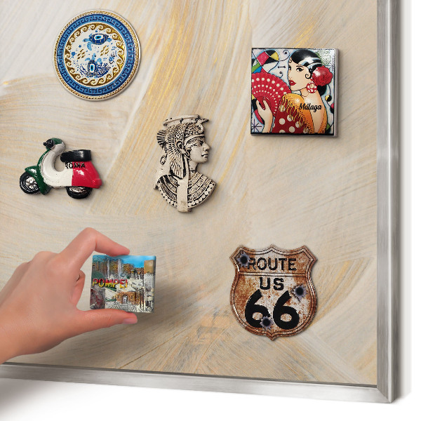 Dekoratives Magnetboard aus Metall in Silberrahmen Elegante Abstraktion