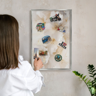 Metalltafel für Magnete mit silbernem Rahmen Pastellblumen