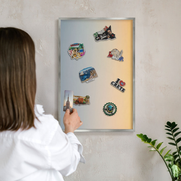Metalltafel für Magnete mit silbernem Rahmen Pastellfarbener Farbverlauf