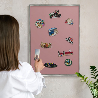 Metalltafel für Magnete mit silbernem Rahmen Pastellrosa