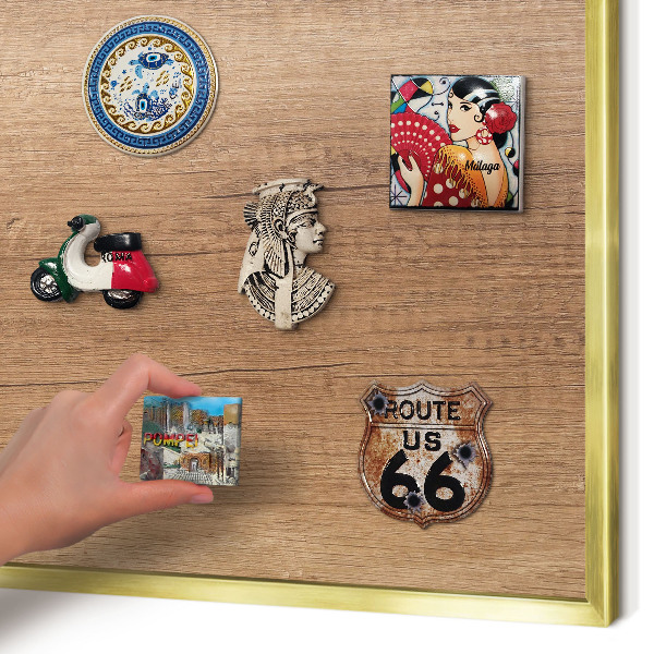 Magnettafel für Urlaubsmagnete in Goldrahmen Holzstruktur