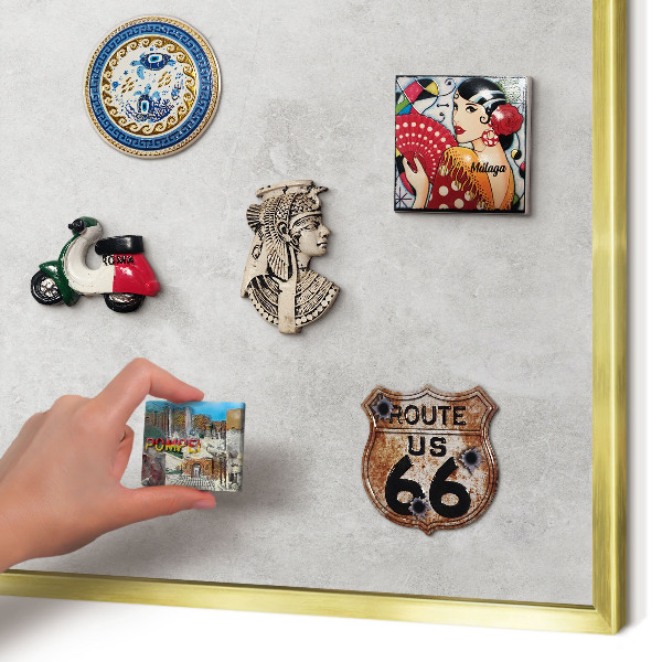 Magnettafel für Urlaubsmagnete in Goldrahmen Graue Eleganz