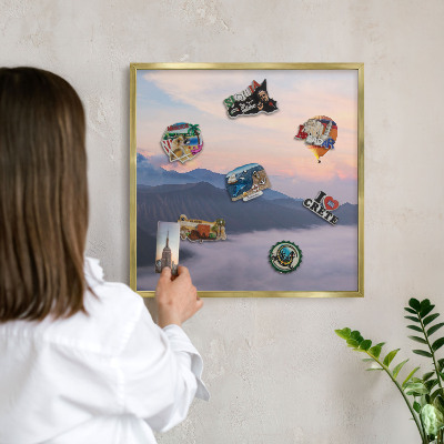 Magnettafel für Urlaubsmagnete in Goldrahmen Sky Journey