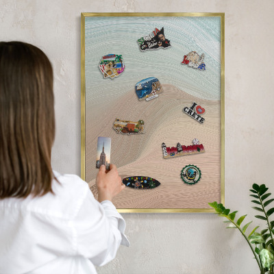 Magnettafel für Urlaubsmagnete in Goldrahmen Pastellwirbel