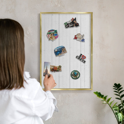 Magnettafel für Urlaubsmagnete in Goldrahmen Whiteboards