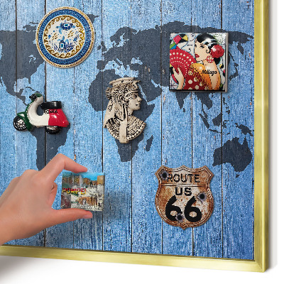 Magnettafel für Urlaubsmagnete in Goldrahmen Weltkarte