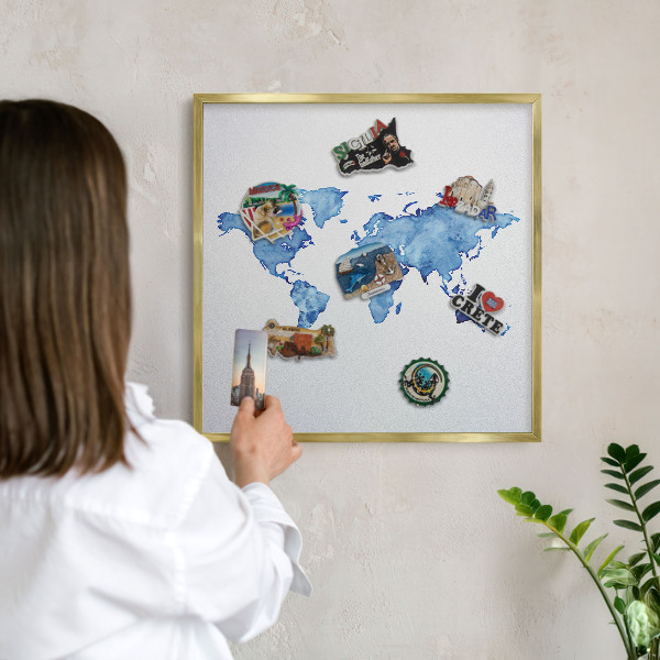 Magnettafel für Urlaubsmagnete in Goldrahmen Aquarellkarte