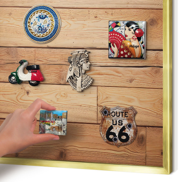 Magnettafel für Urlaubsmagnete in Goldrahmen Holzbretter