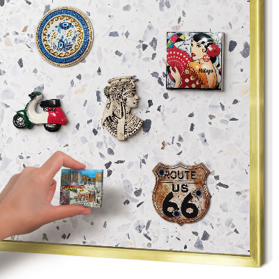 Magnettafel dekorativ bedruckt mit goldenem Rahmen Terrazzo-Stil