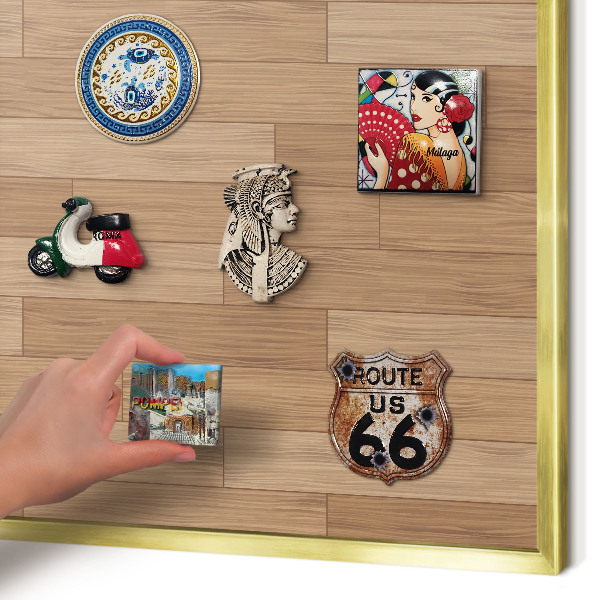 Magnettafel für Urlaubsmagnete in Goldrahmen Holzmuster