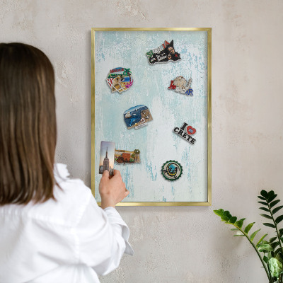 Magnettafel dekorativ bedruckt mit goldenem Rahmen Pastellabschürfungen