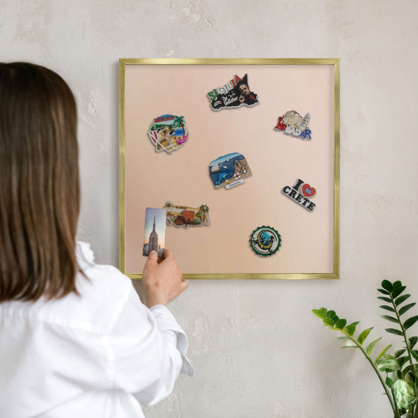 Magnettafel dekorativ bedruckt mit goldenem Rahmen Zartes Beige
