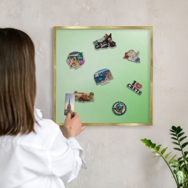 Magnettafel für Urlaubsmagnete in Goldrahmen Grüne Harmonie