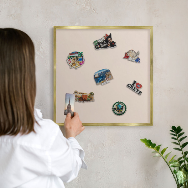 Magnettafel dekorativ bedruckt mit goldenem Rahmen Warmes Beige