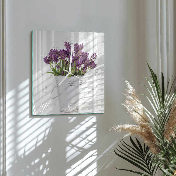 Wanduhr quadratisch Lavendel