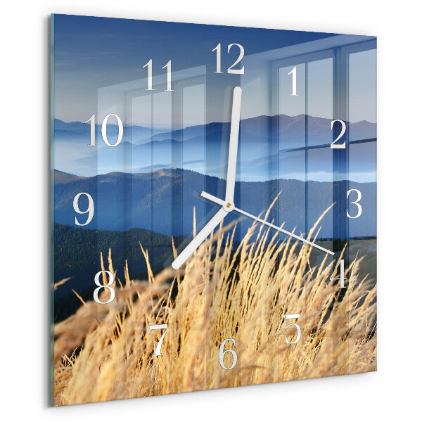 Wanduhr quadratisch Berge Gras