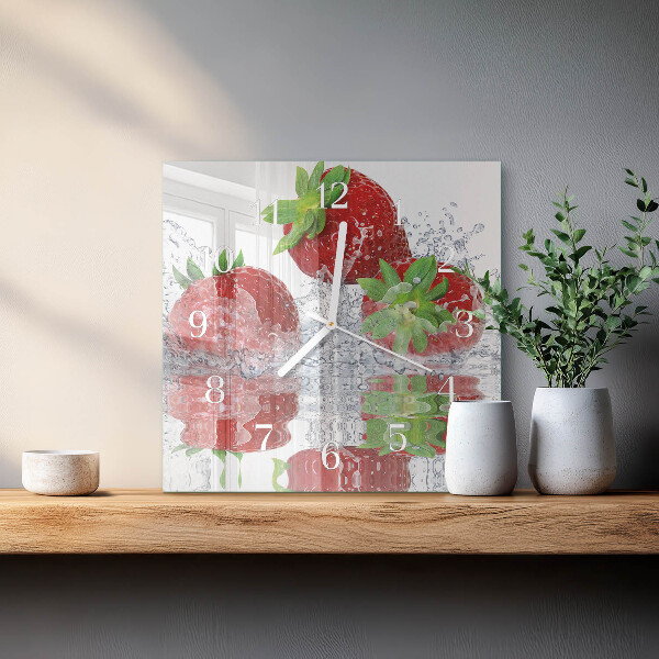 Wanduhr quadratisch Erdbeeren