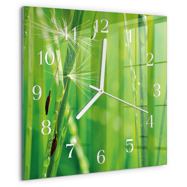 Wanduhr quadratisch Gras