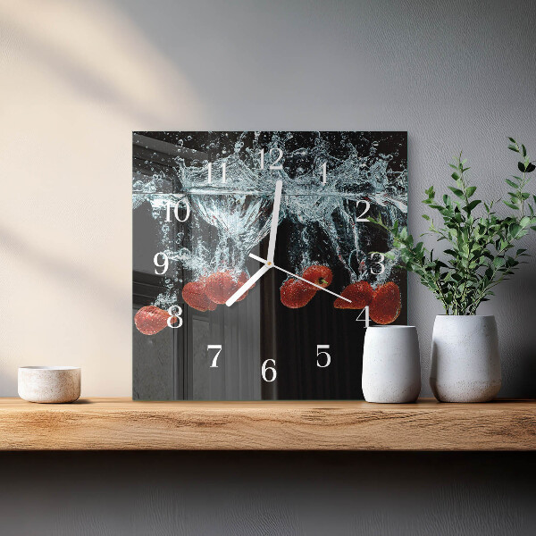 Wanduhr quadratisch Erdbeeren