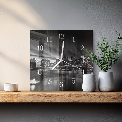 Wanduhr quadratisch Stadt