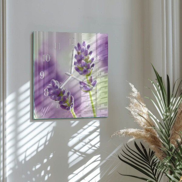 Wanduhr quadratisch Lavendel
